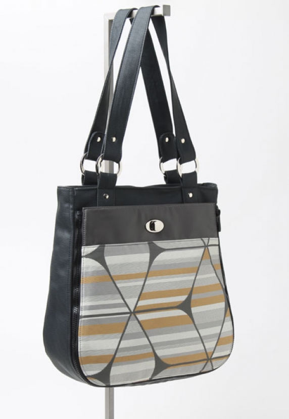 Tote with Sail Pocket